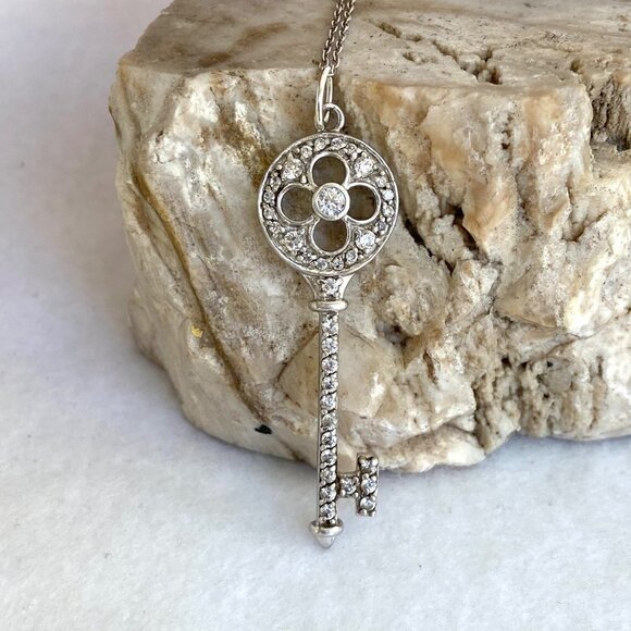 Sterling Silver 925 2" Cubic Zirconia CZ Key Pendant Necklace 20" Cable Chain - Picture 11 of 16